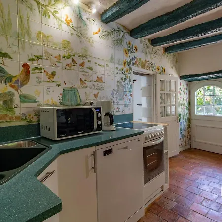 Charmante Maison Avec Jardin Clos Pres De La Riviere Louet - Fr-1-622-37 Denée