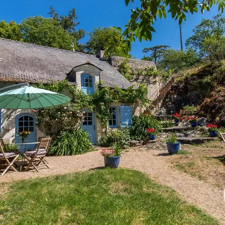 Charmante Maison Avec Jardin Clos Pres De La Riviere Louet - Fr-1-622-37 Denée