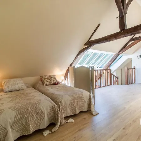 Charmante Maison Avec Jardin Clos Pres De La Riviere Louet - Fr-1-622-37 * Denée