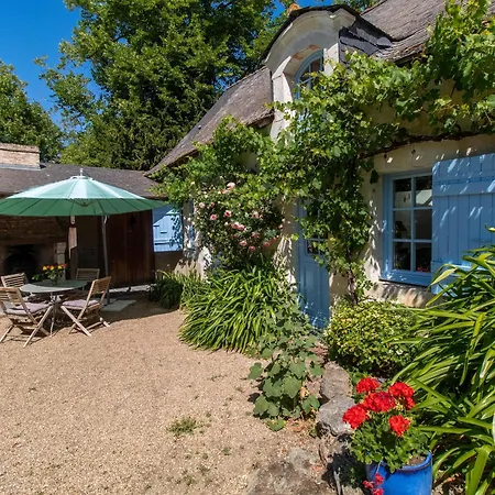 Vakantiehuis Charmante Maison Avec Jardin Clos Pres De La Riviere Louet - Fr-1-622-37