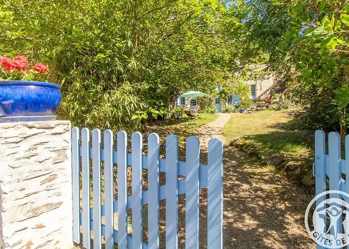 Charmante Maison Avec Jardin Clos Pres De La Riviere Louet - Fr-1-622-37 Vakantiehuis